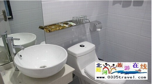 山海關(guān)龍璽假日酒店