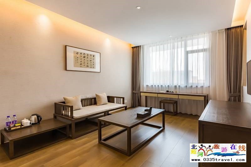 秦皇島燕山大學閑庭四藝酒店電話18633570222