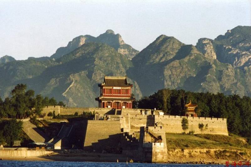 超值“山海關十年暢游卡”（包含天下第一關、老龍頭、角山、長壽山、孟姜女廟等九大景區）